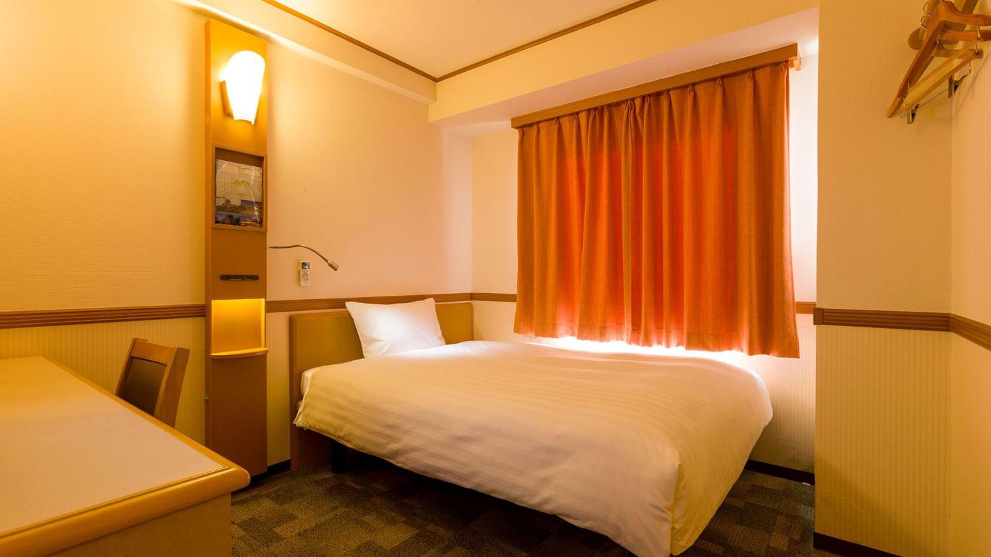 Toyoko Inn Chiba Minato Ekimae Room photo